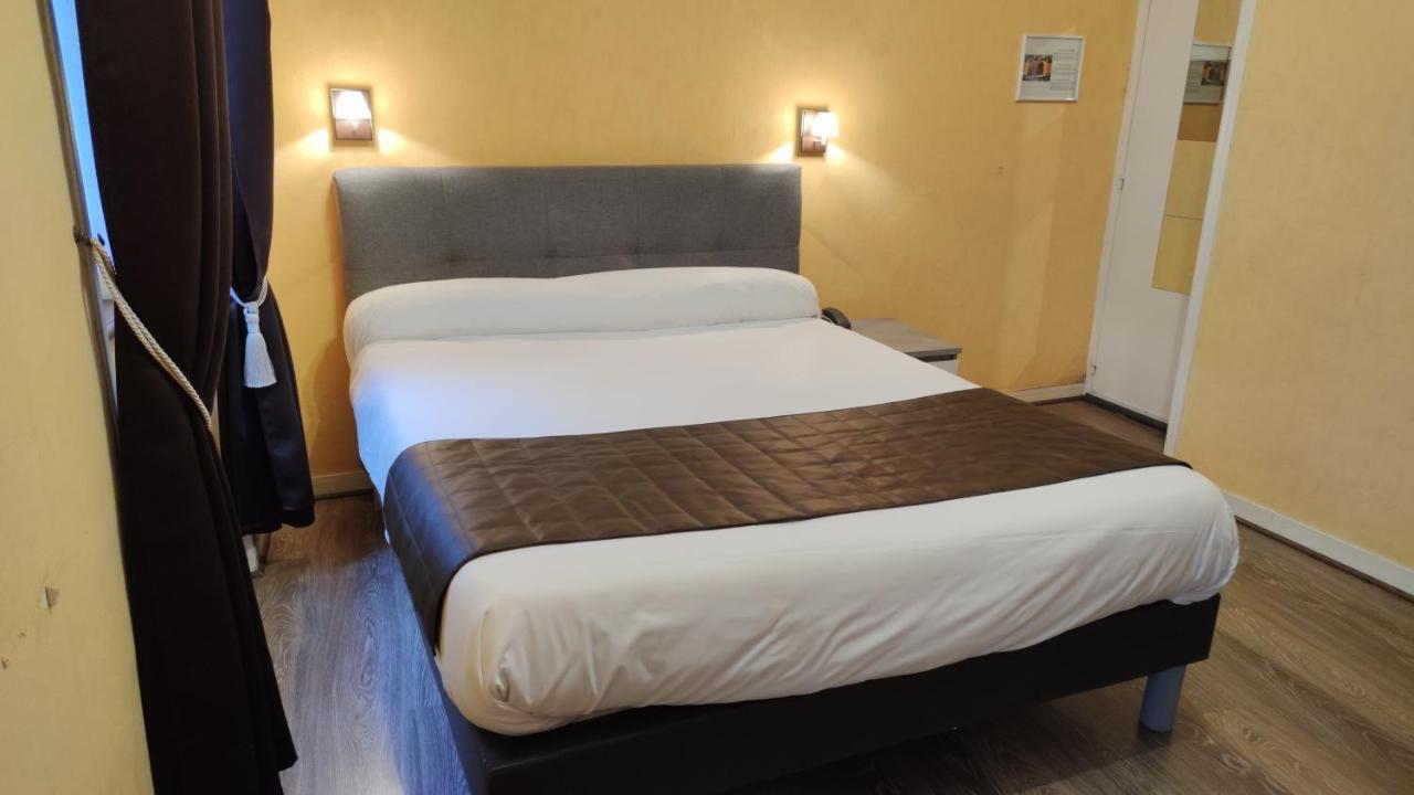 Hotel Angleterre Cherbourg-en-Cotentin Ngoại thất bức ảnh