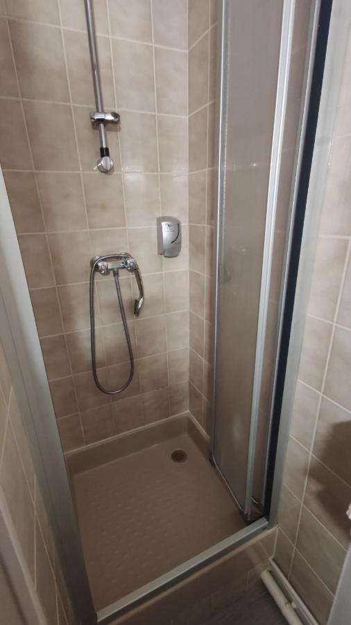 Hotel Angleterre Cherbourg-en-Cotentin Ngoại thất bức ảnh